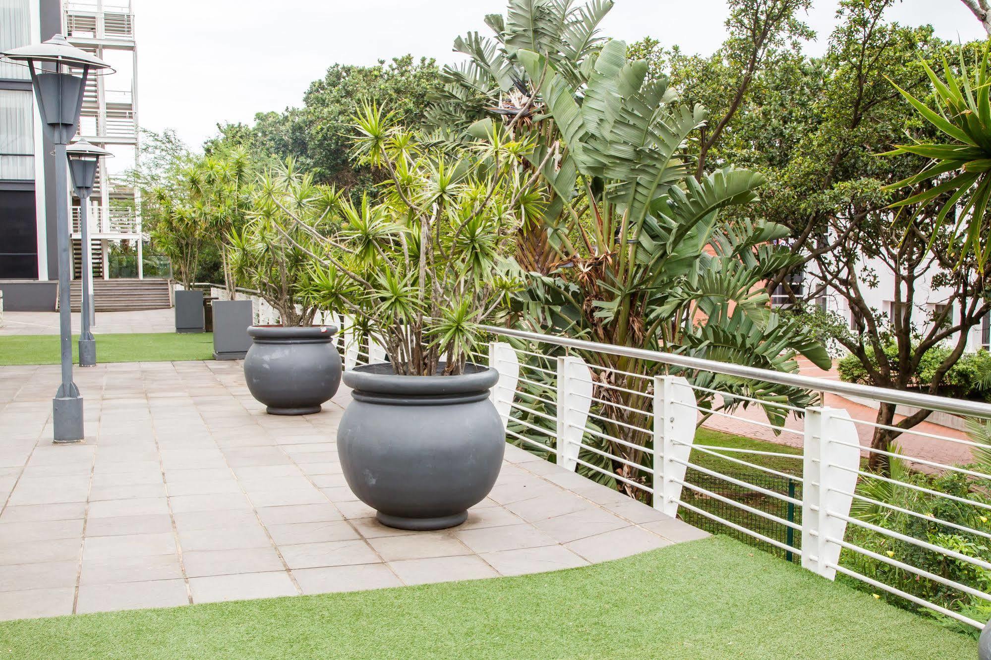 The Square Boutique Hotel by Misty Blue Hotels Durban Extérieur photo